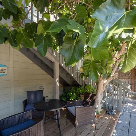 Nantucket Penthouse - Walk To Restaurants Beaches Activies & So Much More Халф Мун Бэй Экстерьер фото
