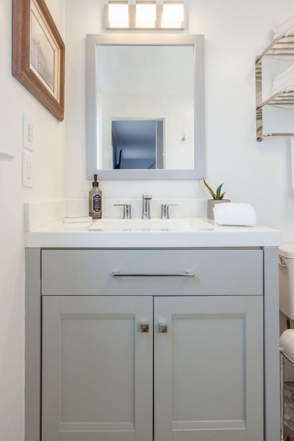 Nantucket Penthouse - Walk To Restaurants Beaches Activies & So Much More Халф Мун Бэй Экстерьер фото
